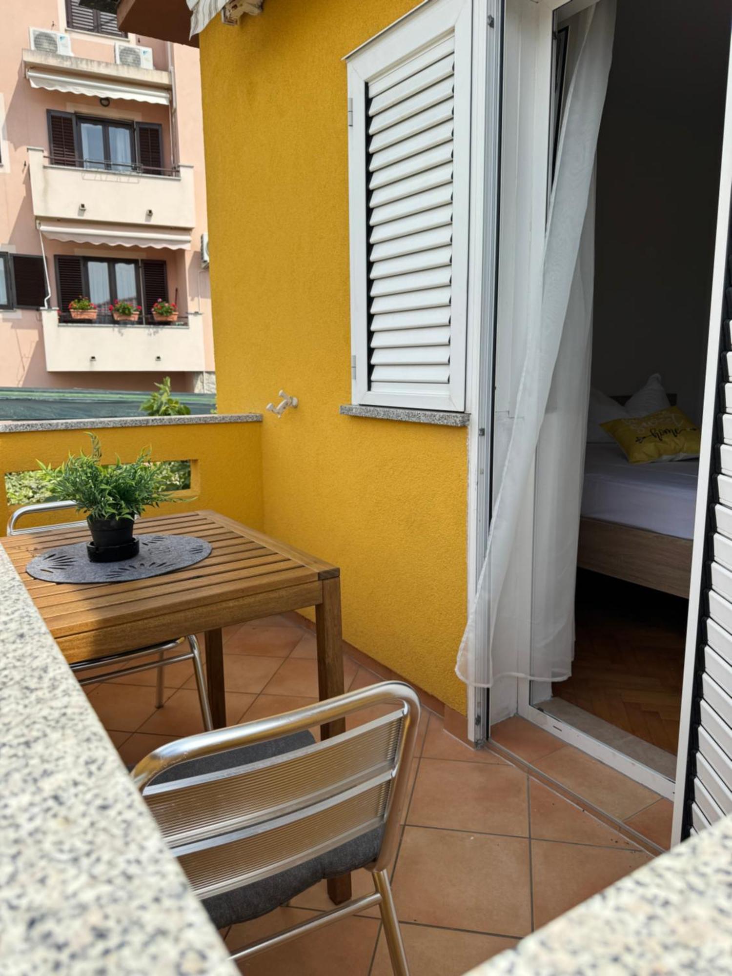 The Manzoni Family 4 Hotel Punat Exterior foto